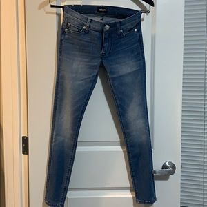 Hudson “Krista” crop skinny Jean